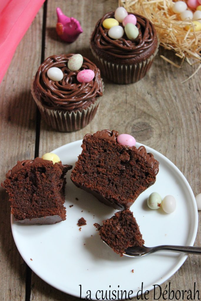 Cupcakes nids de Pâques tout choco! Cuisine de Deborah
