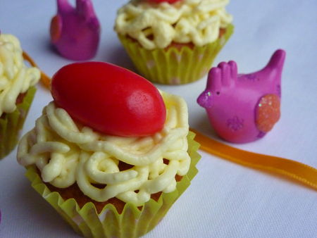 Les minis-cupcakes nids de Pâques - Cuisine de Déborah Les minis-cupcakes nids de Pâques - Cuisine de Déborah