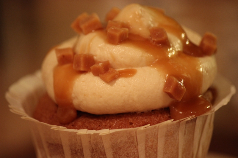 Cupcakes poires et caramel beurre salé - Cuisine de Déborah Cupcakes poires et caramel beurre salé - Cuisine de Déborah