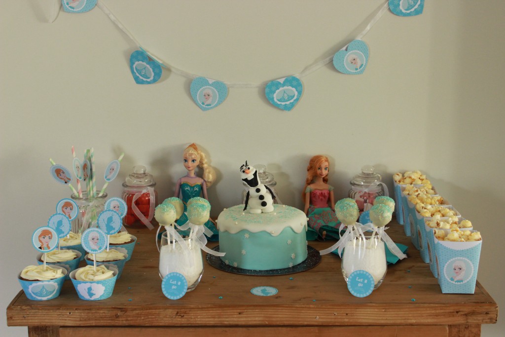 Sweet table Reine des neiges/Frozen - Cuisine de Déborah