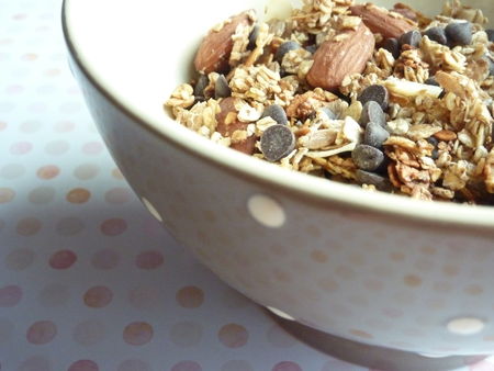 Muesli maison amandes chocolat coco - Cuisine de Deborah Muesli maison amandes chocolat coco - Cuisine de Deborah