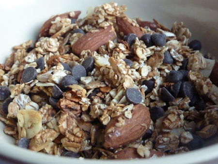 Muesli maison amandes chocolat coco - Cuisine de Deborah Muesli maison amandes chocolat coco - Cuisine de Deborah