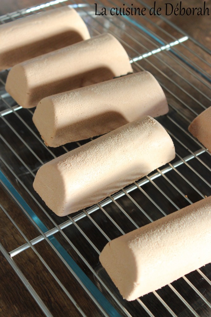 Bûches chocolat au lait et griotte Cuisine de Deborah