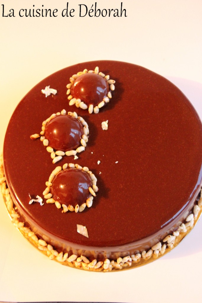 Entremets chocolat, yuzu et gianduja Cuisine de Deborah