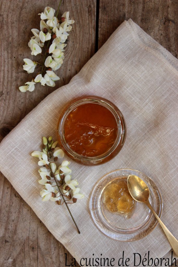 Gelée aux fleurs d'acacia cuisine de deborah Gelée aux fleurs d'acacia cuisine de deborah