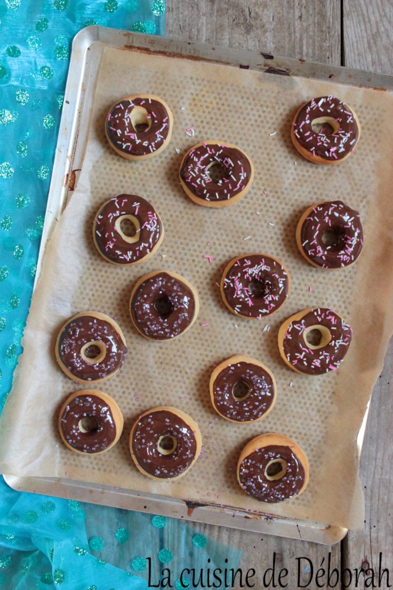 Donuts au four ultra moelleux - cuisine de deborah