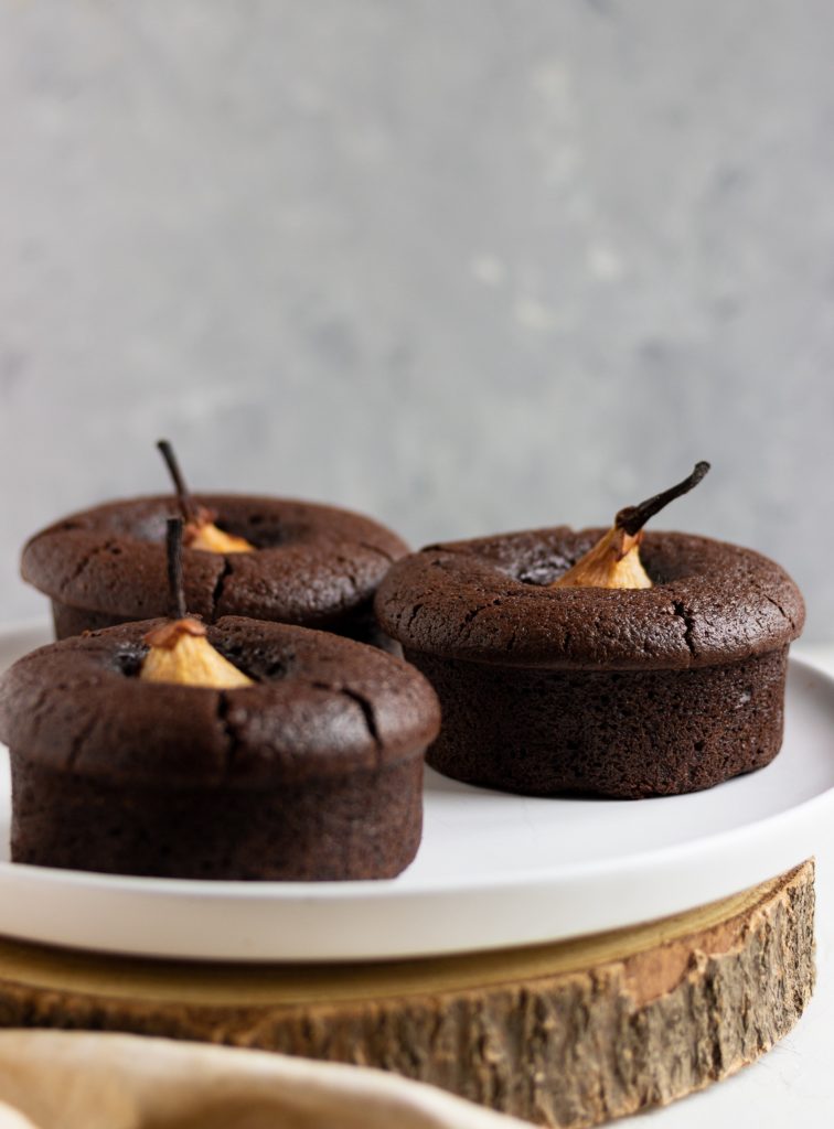 gateaux moelleux chocolat et poires             cuisine de deborah